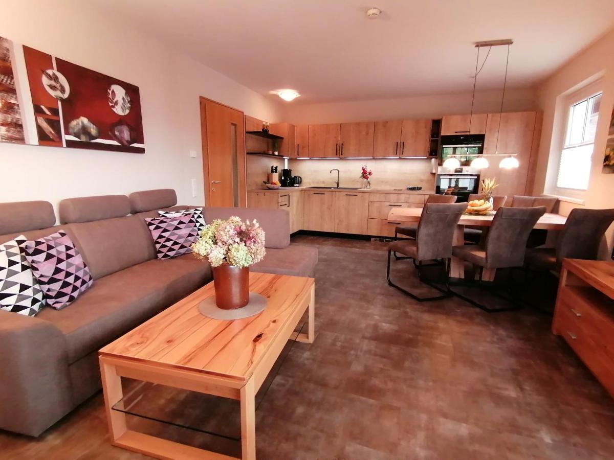 קפרון Komfort Appartements Serviced By Auhof מראה חיצוני תמונה